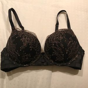Victorias Secret push up bra